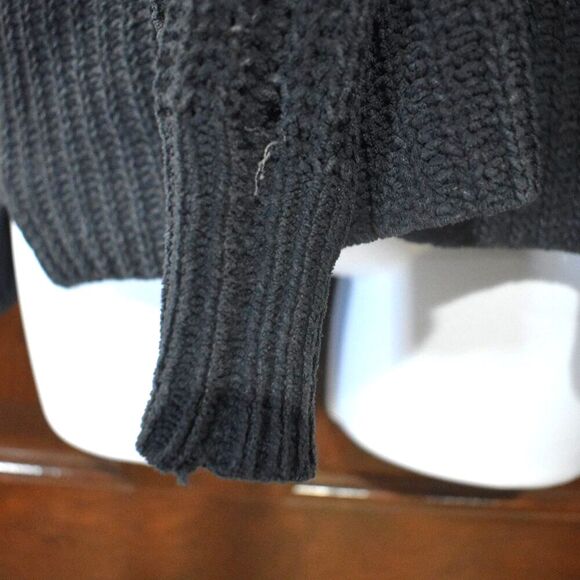 BB Dakota Sweater Womens Size Small Blue Knit Scoop Neck Oversized Pull Over - Picture 10 of 11